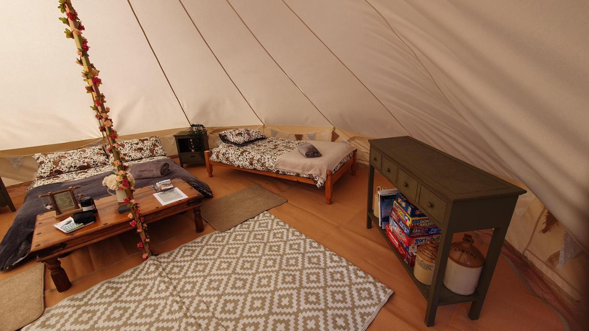 Calon Y Goedwig Glamping Hotel Llandovery Exterior photo